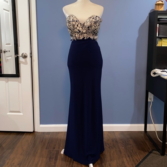 Only worn once! - Picture 1 of 4